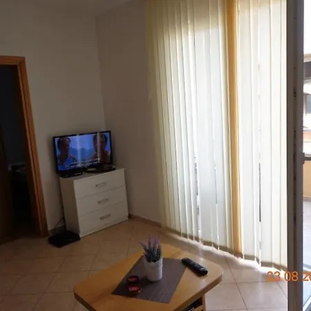 Apartman Monika * Vodice